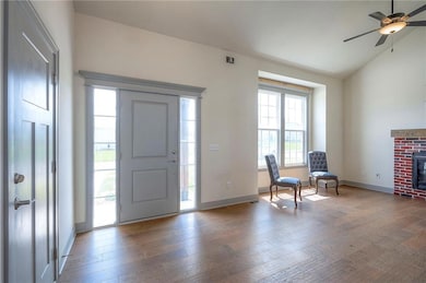 1632 N 157th Ln, Basehor, KS 66007 - photo 5