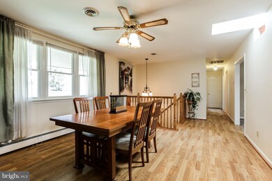 7325 Brangles Rd, Marriottsville, MD 21104 - photo 4