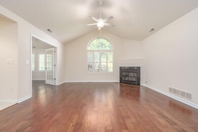 Bluestone_Circle_2677_Kalamazoo_49009-RS