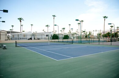 Roadhaven Tennis W mountain view