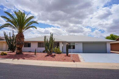 9703 W Calico Dr, Sun City, AZ 85373 - photo 2