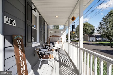 205 2nd St, Fieldsboro, NJ 08505 - photo 2