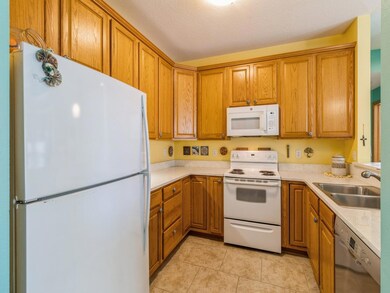 04_2316AspenRd_2004_BrokerageWebsite_160