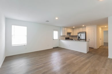 13811 Weir Place, San Antonio, TX 78223 - photo 4