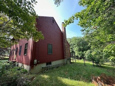 107 Yew St, Douglas, MA 01516 - photo 7