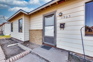 3903 Pleasant Dr, Midland, TX 79703 - photo 3