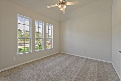 23506 Malbec Dr, Alvin, TX 77511 - photo 4