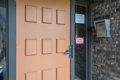 100 Cedar St unit 204, Mankato, MN 56001 - photo 2