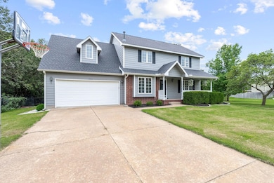 1911 N Pineview Dr, Andover, KS 67002 - photo 2