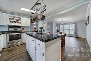 141 Old Hearth Rd, Clover, SC 29710 - photo 5