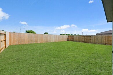 420 Long Branch Dr, Dayton, TX 77535 - photo 5