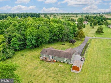 436 Cider Dr, Bunker Hill, WV 25413 - photo 5