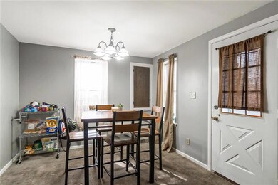 223 W Wayne St, Allentown, PA 18102 - photo 5