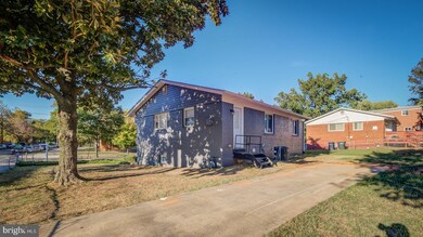 4401 G St SE, Washington, DC 20019 - photo 3