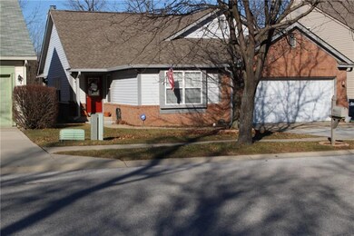 1112 Rotherham Ln, Beech Grove, IN 46107 - photo 3