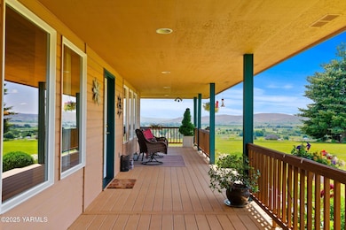 17201 Ahtanum Rd-3