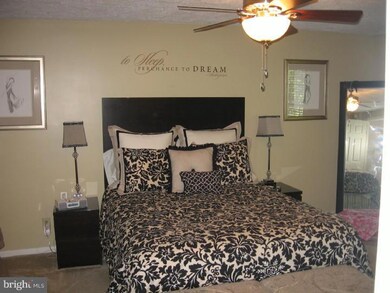 24 Cranberry Ct unit 120, Marlton, NJ 08053 - photo 4