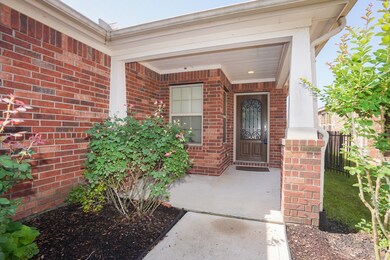 2918 Cone Flower Dr, Richmond, TX 77469 - photo 5