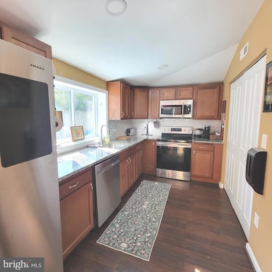 4715 Frederick Ave, Shady Side, MD 20764 - photo 3