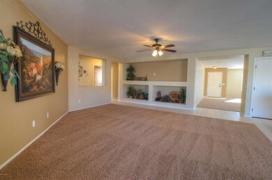 LIVING AREA 4
