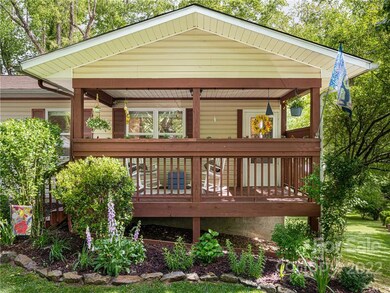 22 Wilson Creek Dr, Asheville, NC 28803 - photo 4