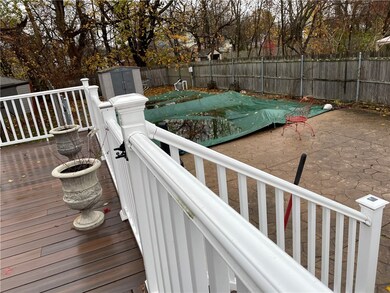 72 Wharf Rd, Warwick, RI 02889 - photo 4