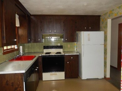 37 Meredith Dr, East Falmouth, MA 02536 - photo 3