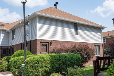 1051 Elm St unit 8, West Springfield, MA 01089 - photo 3