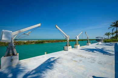 Dock with Davits