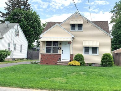 1864 Ferguson St, Schenectady, NY 12303 - photo 3