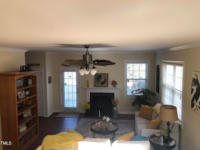 Family room 1