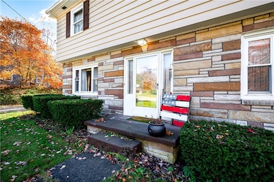 1202 Walnut St, Stoneboro, PA 16153 - photo 4