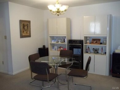 911 Cold Spring Rd unit 7, Allentown, PA 18103 - photo 6