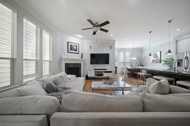 3410 Garden Shadow Ln, Houston, TX 77018 - photo 6