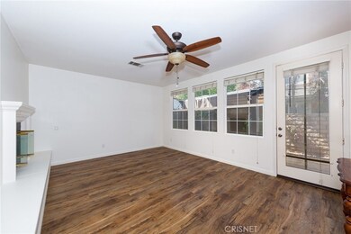 26835 Northbrooke Ln, Valencia, CA 91355 - photo 4