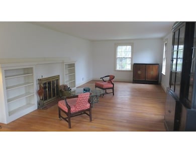 22 W Shore Dr, Marblehead, MA 01945 - photo 5