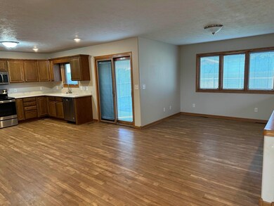 207 Ridgeview Dr, Cimarron, KS 67835 - photo 3