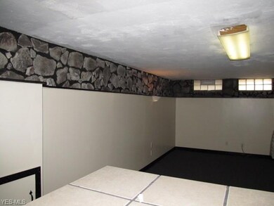 19520 Libby Rd, Maple Heights, OH 44137 - photo 7