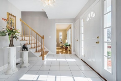 8 Bridle Path Dr, Northborough, MA 01532 - photo 2