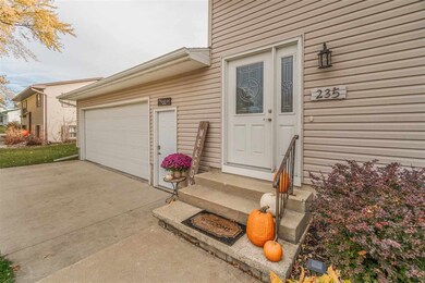 235 7th St, Jesup, IA 50648 - photo 5