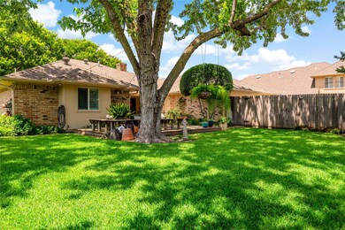 Gorgeous, Private Backyard