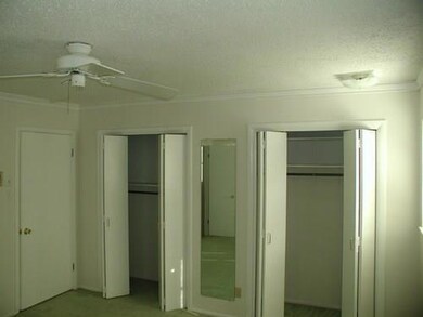 908 Charleston Dr, Bedford, TX 76022 - photo 6