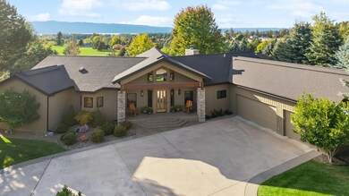 Large 2.5 car attached garage and grand entry