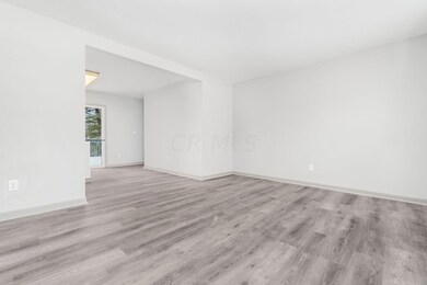 010_ - 3515 Claretta Rd - 023