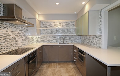 40 Glenald Way NW, Atlanta, GA 30327 - photo 4