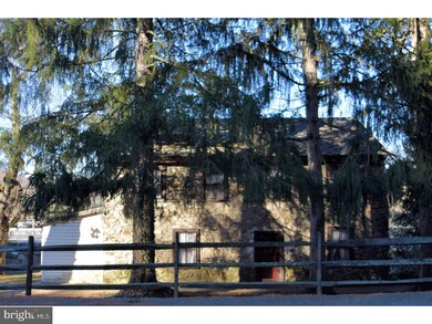 14 Ehst Rd, Bechtelsville, PA 19505 - photo 2