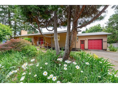 1526 SW Cypress Ln, McMinnville, OR 97128 - photo 2