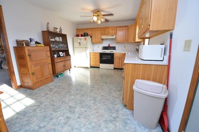 764 Hopewell Rd, Harrodsburg, KY 40330 - photo 5