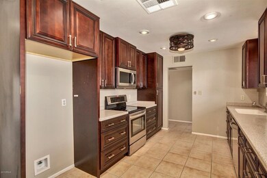 8525 N 33rd Dr1  (5)
