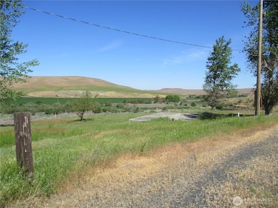 1838 Byerley Rd, Touchet, WA 99360 - photo 4